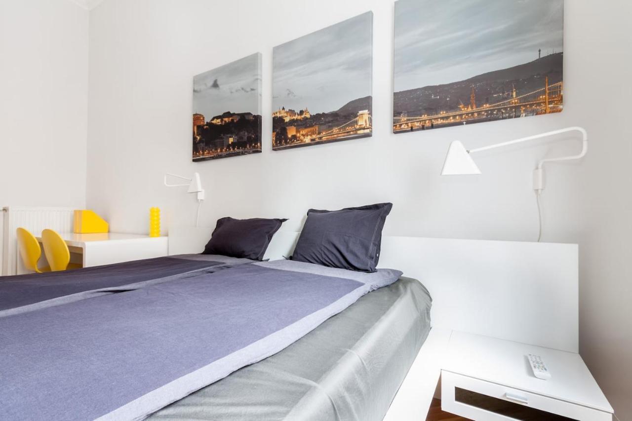 Bpr Sophisticated Astoria Suite With Balcony Budapest Eksteriør bilde